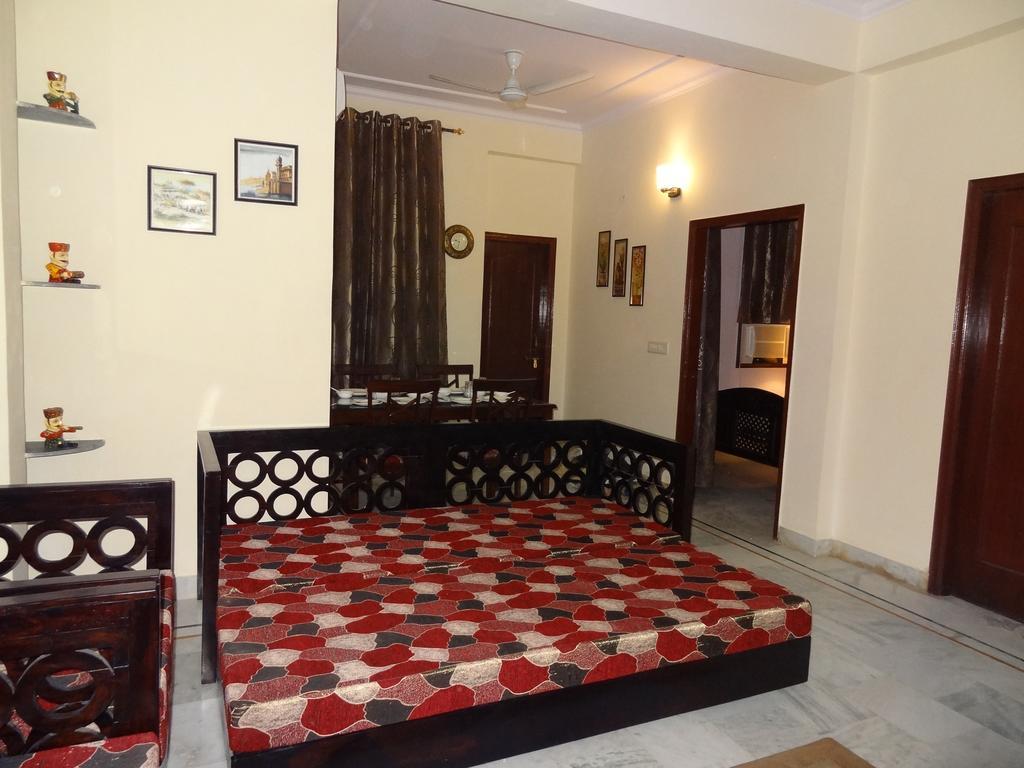 Tulsian Guest House & Apartments Jaipur Ruang foto